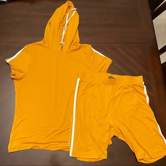 Matching Set - Picture 1 of 1